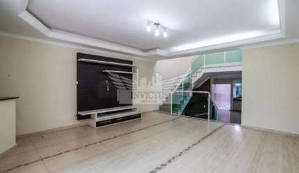 Sobrado com 3 Quartos para Comprar, 208m² - Bairro Bangu, Santo André/SP.