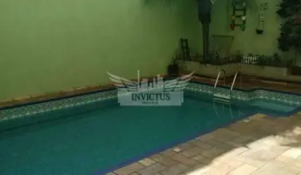 Excelente Sobrado com Piscina e 3 Dormitórios à Venda, 405m² - Vila Camilópolis, Santo André/SP.
