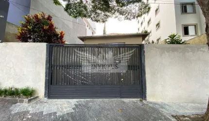Casa Assobrada com 4 Dormitórios para Locação, 255m² - Centro de Santo André/SP.