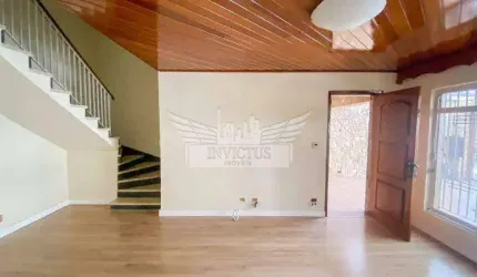 Sobrado com 3 Dormitórios à Venda, 131m² - Centro de Santo André/SP.