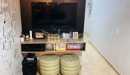 Apartamento com 2 Quartos no Edifício Frisson para Comprar, 55m² - Parque Jaçatuba, Santo André/SP.