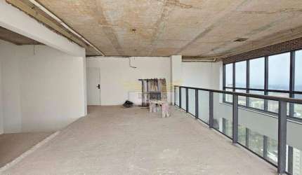 Cobertura com 4 Quartos e 6 Vagas de Garagem à Venda, 340m² por R$ 4.900.000.