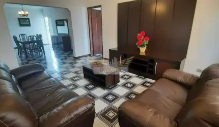 Casa Sobreloja Mobiliada com 5 Quartos para Alugar, 198m² - Jardim do Estádio, Santo André/SP.