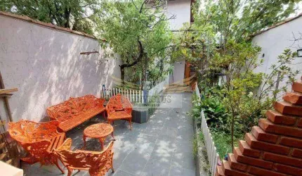 Sobrado com 3 Suítes para Alugar, 266m² - Campestre, Santo André/SP.