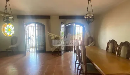 Sobrado com 3 Quartos para Alugar, 298m² - Campestre, Santo André/SP.