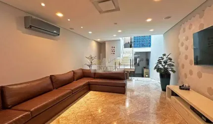 Sobrado de Alto Padrão com 3 Suítes e Espaço Gourmet para Comprar, 244m² - Campestre, Santo André/SP.