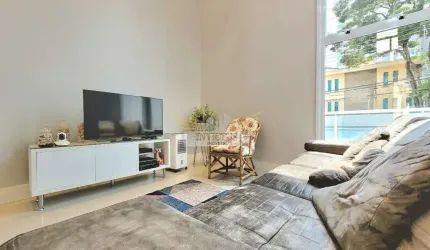 Sobrado com 3 Quartos para Comprar, 309m² - Vila Assunção, Santo André/SP.