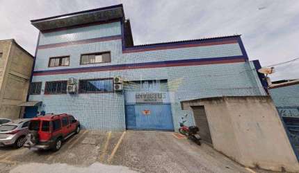 Galpão Comercial/Industrial para Comprar, 1.600m² - Utinga, Santo André/SP.