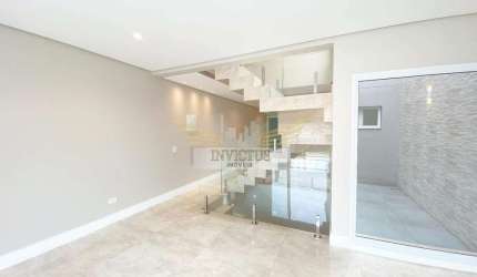 Sobrado NOVO com 3 Suítes para Comprar, 253m² - Santa Terezinha, São Bernardo do Campo/SP.