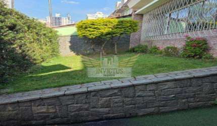 Casa Comercial com 6 Salas para Alugar, 231m² - Campestre, Santo André/SP.
