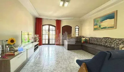 Sobrado com 4 Quartos para Comprar, 283m² - Campestre, Santo André/SP.