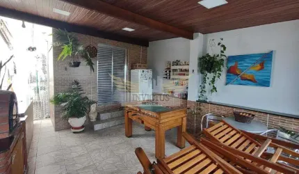 Sobrado com 2 Quartos para Comprar, 126m² - Jardim Cristiane, Santo André/SP.