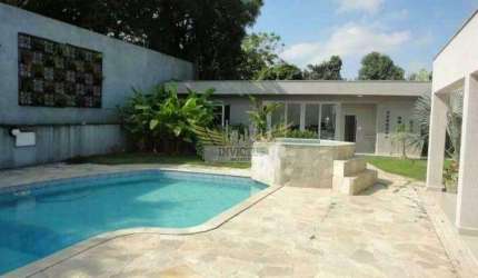 Casa Térrea com 4 Suítes para Comprar, 400m² - Bairro Anchieta, São Bernardo do Campo/SP.