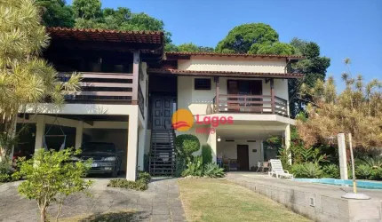 Casa com 5 quartos, 304 m² por R$ 900.000 - Badu - Niterói/RJ