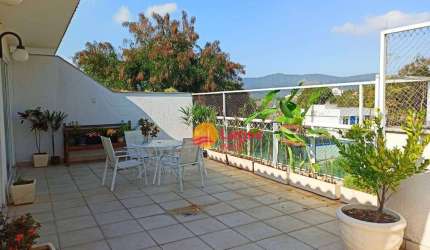 Cobertura Linear com 3 dormitórios à venda, 216 m² por R$ 1.300.000 - Itaipu - Niterói/RJ