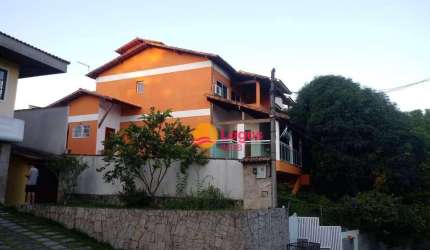 Casa com 4 dormitórios à venda, 227 m² por R$ 790.000,00 - Pendotiba - Niterói/RJ