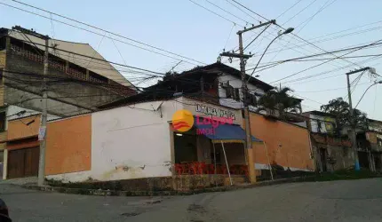 Casa à venda, 300 m² por R$ 600.000,00 - Laranjal - São Gonçalo/RJ