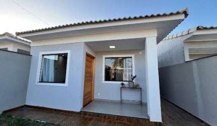 Casa com 2 dormitórios para alugar, 81 m² - Jardim Atlantico Leste (Itaipu - Maricá/RJ