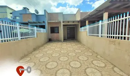 CASA COM 2 DORMITÓRIOS EM IMBÉ