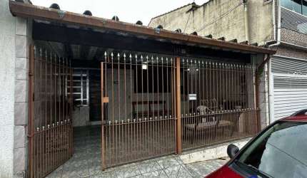 Casa com 2 dormitórios à venda, 140 m² por R$ 450.000,00 - Centro - Diadema/SP