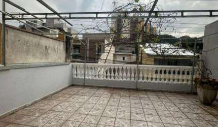 Sobrado com 4 dormitórios para alugar, 300 m² por R$ 5.200/mês - Jardim Diadema - Diadema/SP