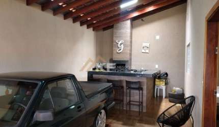Casa á venda - Centro - Jardinópolis /SP