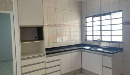 Casa à Venda  Reformada em Jardinópolis- SP