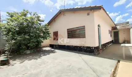 Casa à venda - 3 Dormitórios - Quintino Facci 2 - Ribeirão Preto /SP