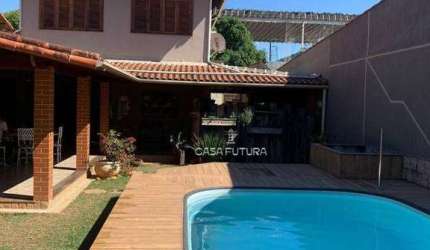 Casa à venda, 142 m² por R$ 900.000,00 - Dom Bosco - Volta Redonda/RJ