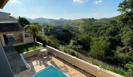 Casa com 3 dormitórios à venda, 300 m² por R$ 800.000,00 - Moinho de Vento - Barra Mansa/RJ