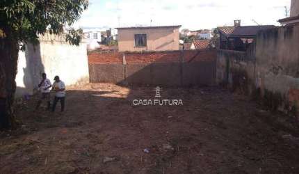 Terreno à venda, 360 m² por R$ 555.000,00 - Jardim Amália - Volta Redonda/RJ