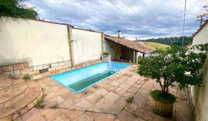 Casa com 2 dormitórios à venda, 87 m² por R$ 470.000 - Monte Castelo - Volta Redonda/RJ