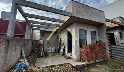 CASAS COM SUÍTE NO CAMPO PEQUENO EM COLOMBO
