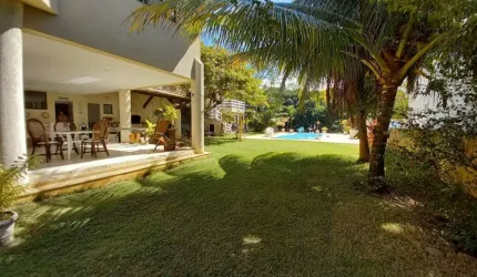 Imóvel em Interlagos com 10 quartos e 1.100m² de terreno!