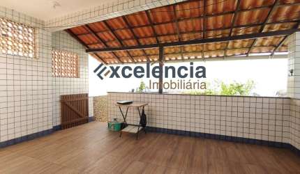 Village duplex com 3 quartos, 182m², em Piatã!