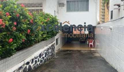 Casa duplex com 3 suítes, 439m2 de terreno, na Pituba!