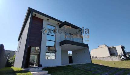 Casa duplex com 4 quartos, 281,25m2 de terreno, no Condomínio Terras Alphaville!