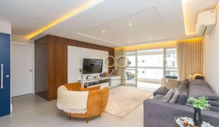 Apartamento de Alto Padrão no Quartier Água Verde   Unidade de 189m² com 4 Quartos e 3 Vagas