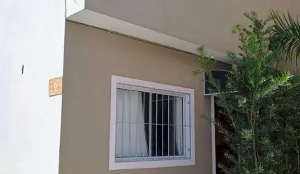 Sobrado Residencial - Em condomínio