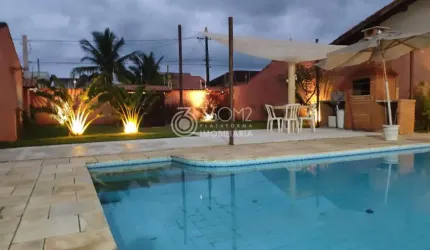 Casa para Venda em Itanhaém, Jardim Grandesp, 4 dormitórios, 1 suíte, 3 banheiros, 9 vagas