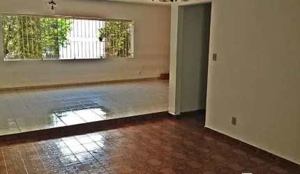 Sobrado para Venda em São Caetano do Sul, Barcelona, 4 dormitórios, 1 suíte, 3 banheiros, 4 vagas