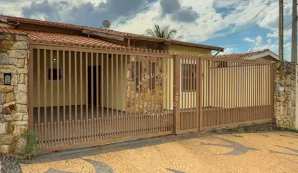 CASA TÉRREA COM PISCINA À VENDA NO JARDIM NOVA EUROPA, CAMPINAS/SP