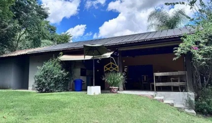 Casa com 3 dormitórios, 240 m² - venda ou aluguel - Caixa D'água - Vinhedo/SP
