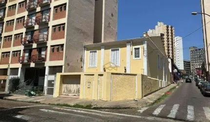 CASA AMPLA E REFORMADA EM LOCALIZAÇÃO ESTRATÉGICA  NO BOTAFOGO - CAMPINAS//SP