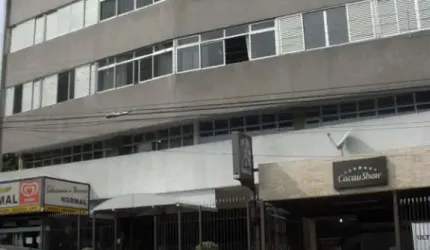 Apartamento com 3 dormitórios no Centro próximo a Escola Álvaro Guião em São Carlos