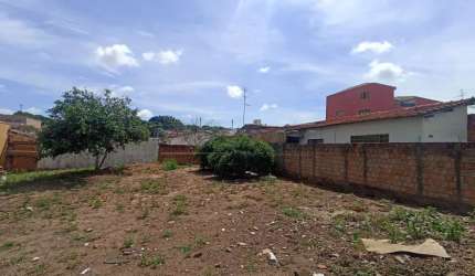 Terreno Padrão em São Carlos