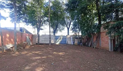 Terreno Padrão em São Carlos