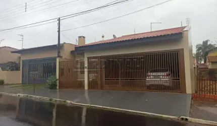 Casa Padrão em São Carlos