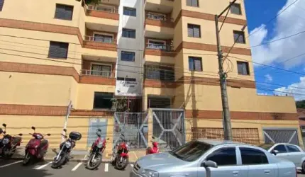 Apartamento com 2 dormitório no centro em São Carlos