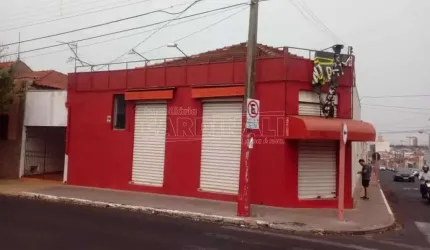 Salão comercial na Vila Xavier próximo ao Shopping Lupo em Araraquara